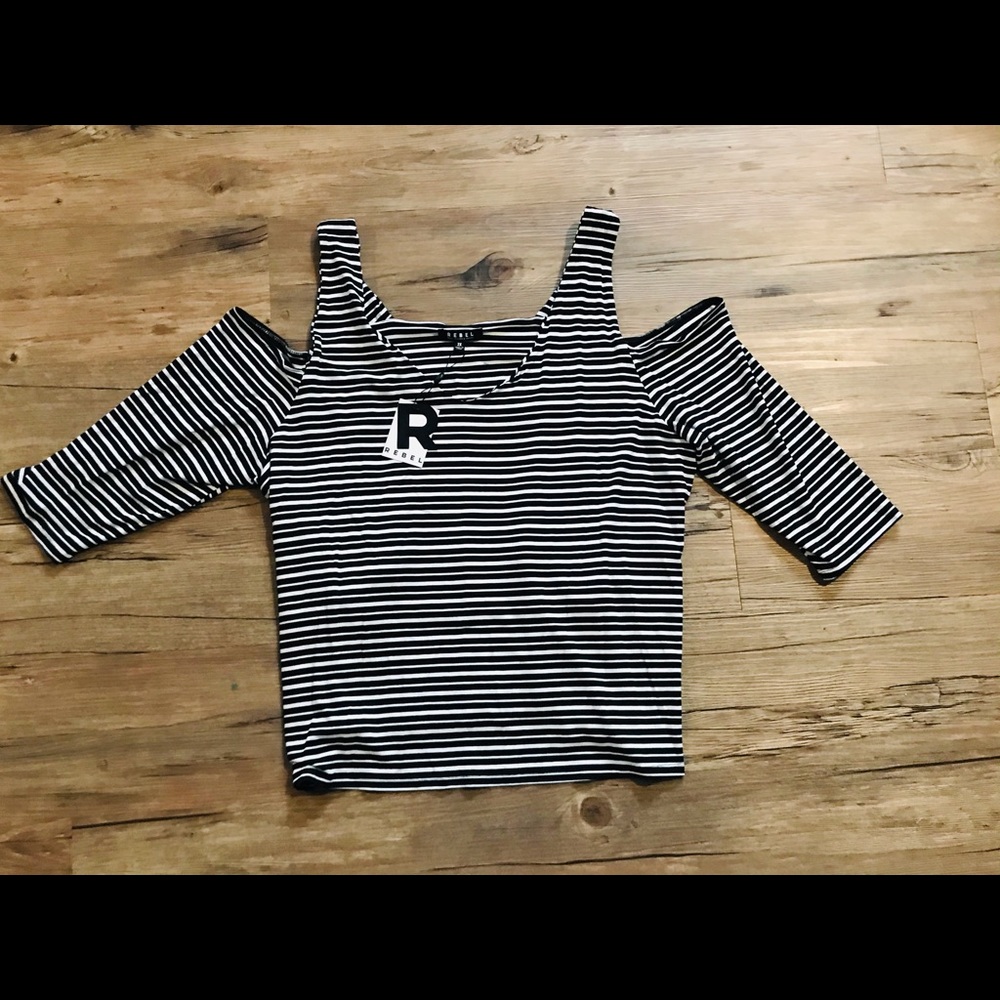 Cold Shoulder 3/4 Stripe Top Rebel Wilson Shirt 2X
